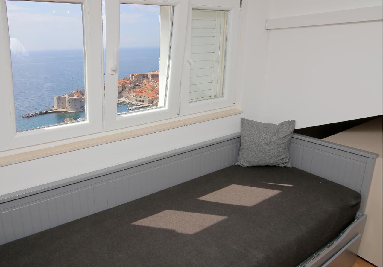 Spacious 2 Bedroom Apt Luxeview- Oldtownview, 10Min To Town Дубровник Экстерьер фото